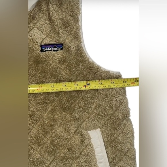 Patagonia Women Reversible Los Gatos Hooded Vest Calcium size S - Picture 7 of 8